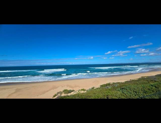 LAND FOR SALE IN NATURE ON SEA